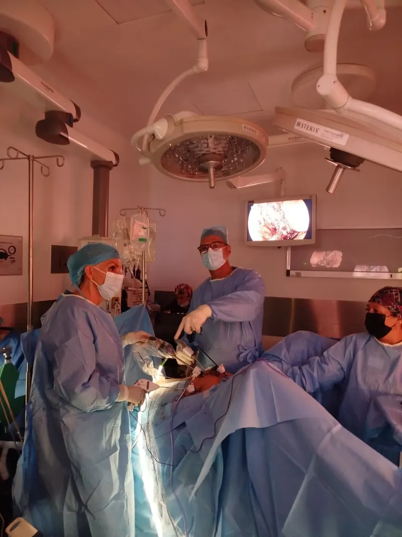 Dra. Mercedes Birlain — la Dra. Mercedes Birlain operando en Querétaro (2)